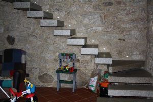 Escalera granito 1